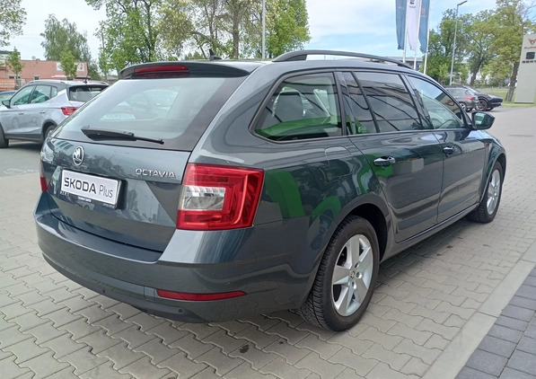Skoda Octavia cena 57900 przebieg: 131271, rok produkcji 2019 z Ustroń małe 466